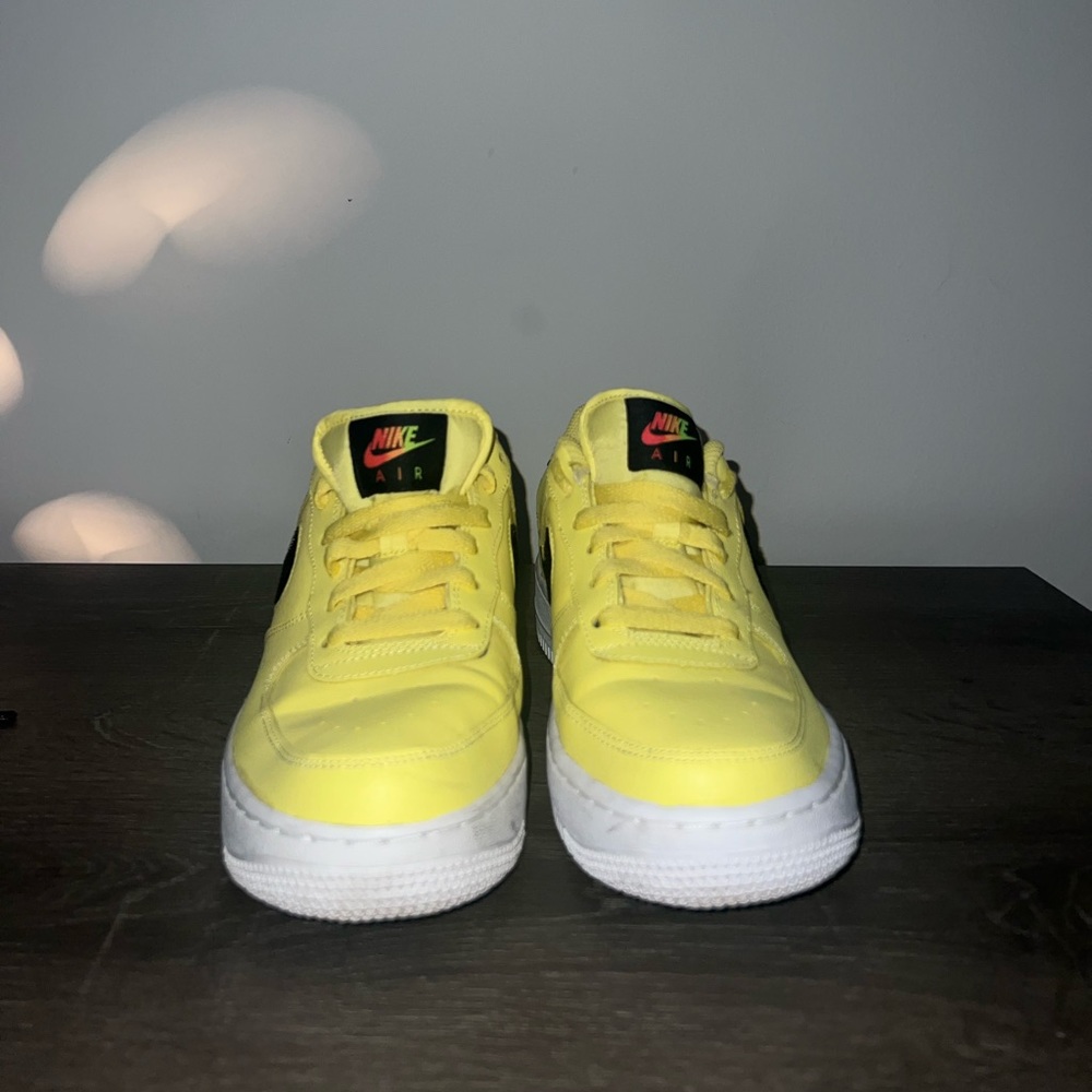 Nike air sneakers